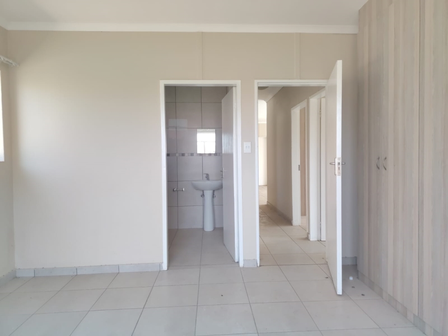 3 Bedroom Property for Sale in Waterkloof A H North West